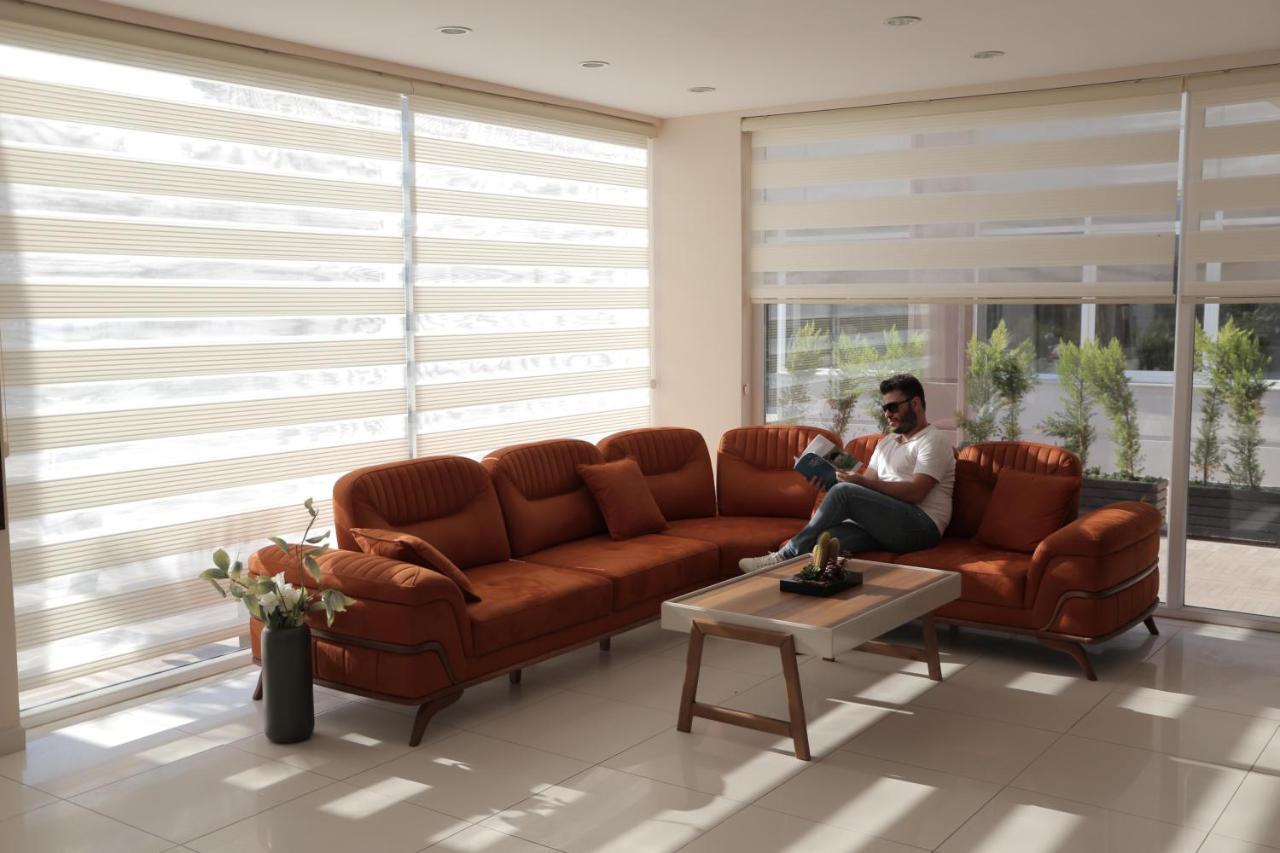 Grand Nicea Hotel Ιζνίκ Εξωτερικό φωτογραφία