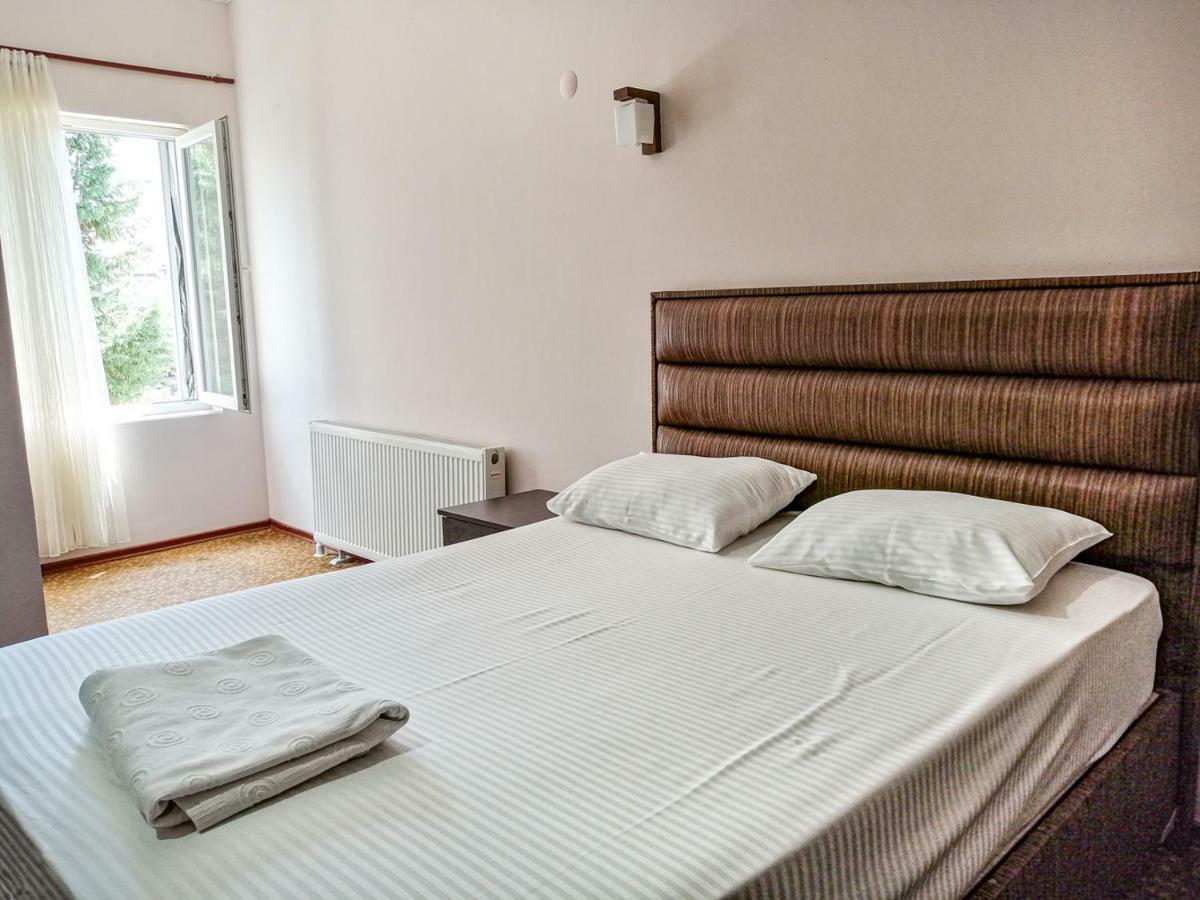 Grand Nicea Hotel Ιζνίκ Εξωτερικό φωτογραφία